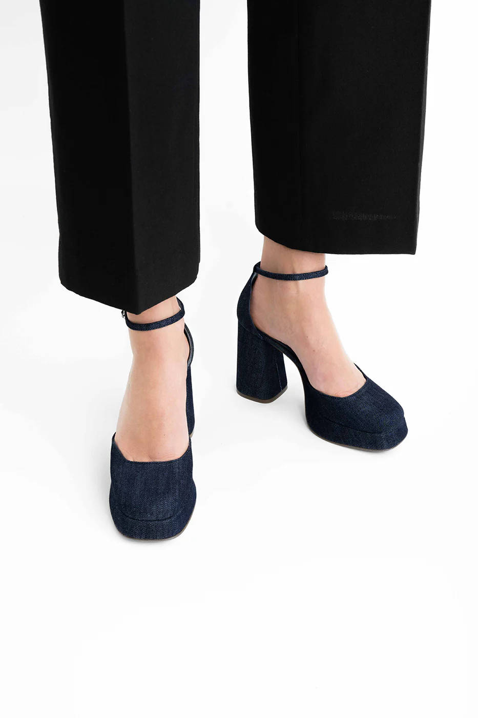 Hedi 100 pumps, denim - Image 4