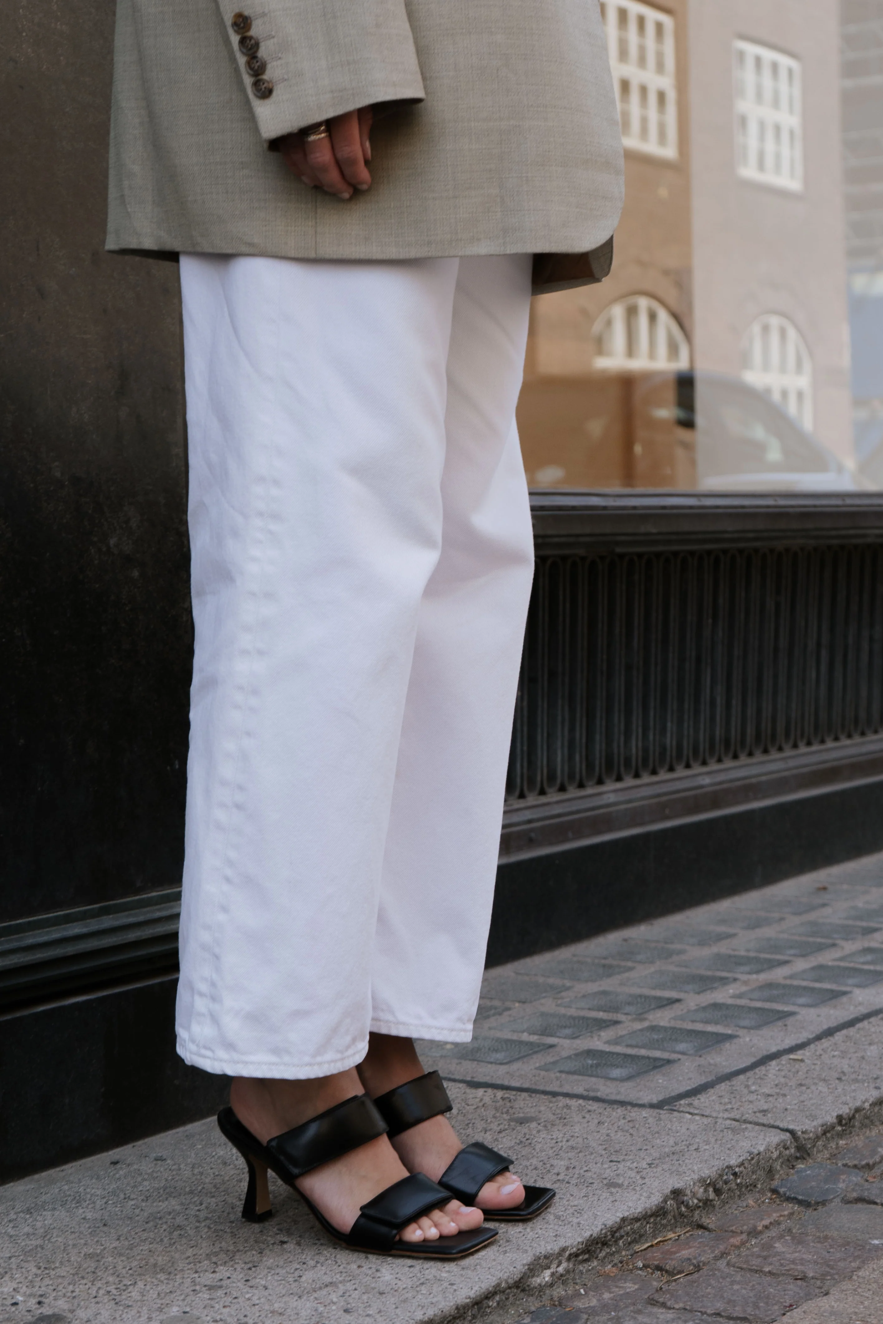 Ilina 70 sandaler, sort læder - Image 3